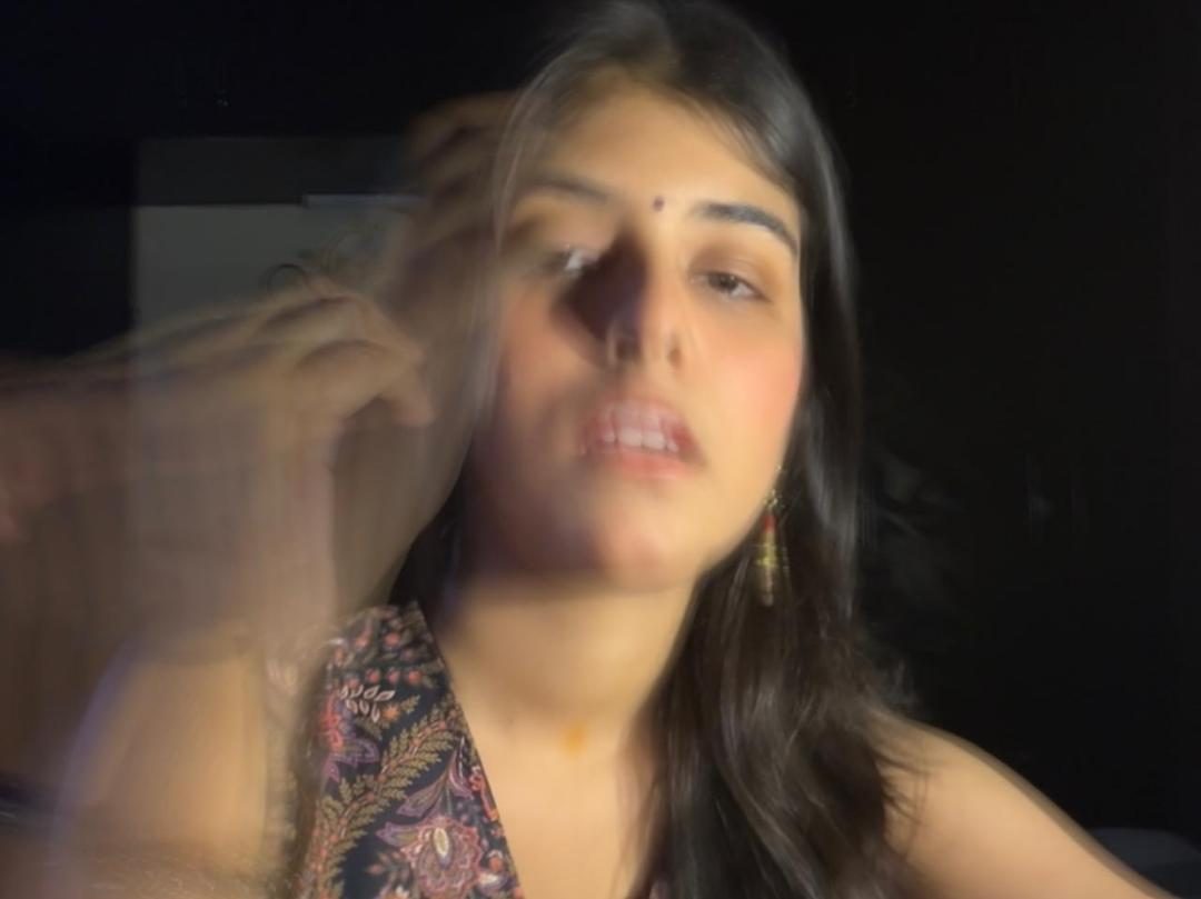 chaand sii mehbooba.